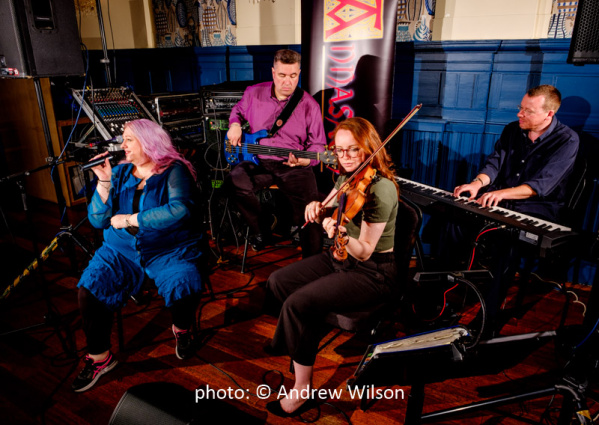 Annasach Ceilidh Band — photo 2