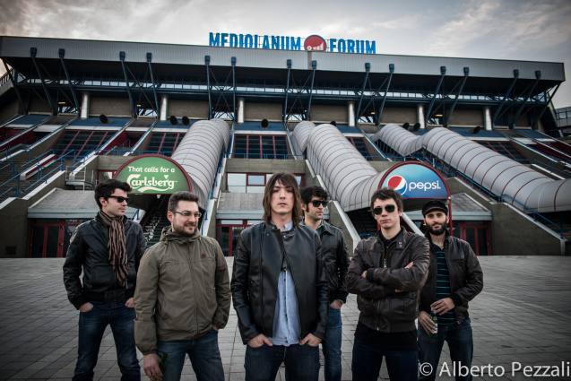 Columbia (Oasis Tribute) — photo 10