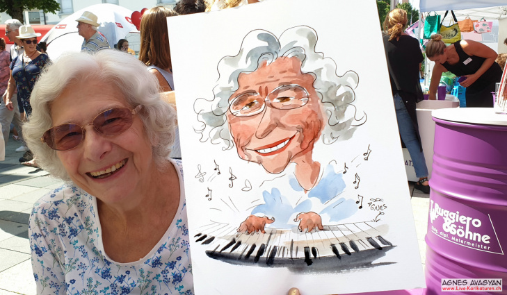 Agnes Karikaturen — photo 14