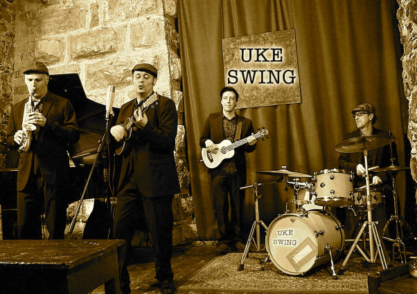 Uke Swing — photo 10