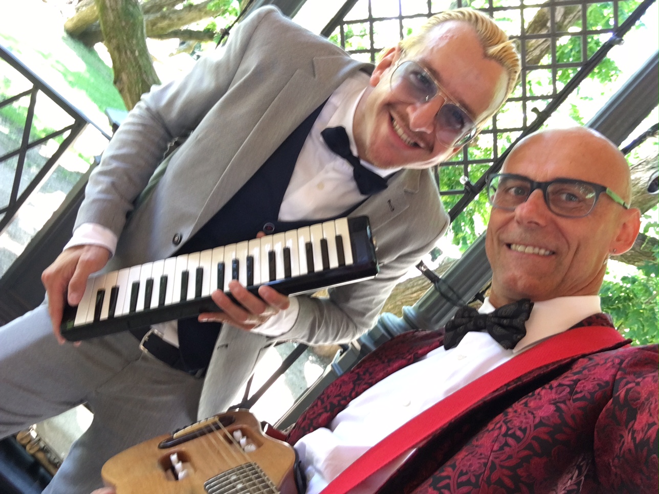 BLUE ROSES - DUO/TRIO/QUARTET — photo 4