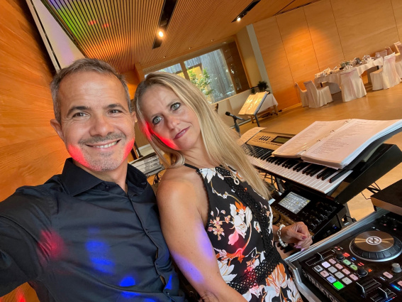 Duo Claudia &amp;amp; Marcello -  Live Music &amp;amp; DJ Performance — photo 3