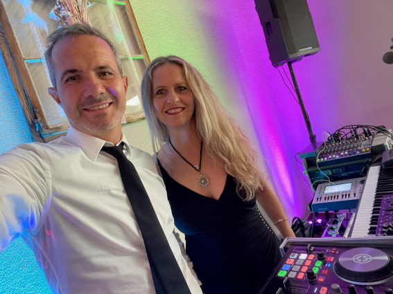Duo Claudia &amp;amp; Marcello -  Live Music &amp;amp; DJ Performance — photo 4