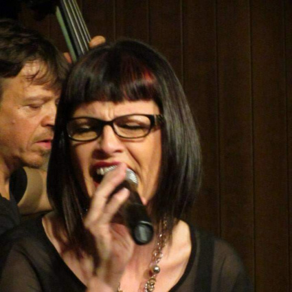 Lilly Singer — photo 2