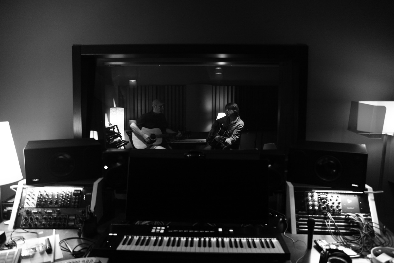 Angelo Albani &amp;amp; Damiano Marino Acoustic Power Duo — photo 7