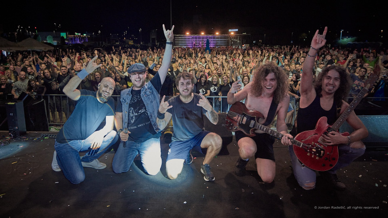 AC/DI tribute band AC/DC show — photo 14
