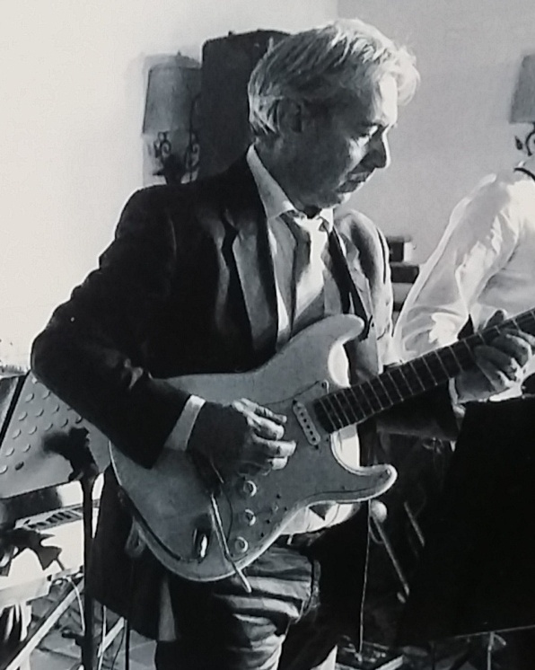 CARLO CASALGRANDI Guitar &amp;amp; Voice and DJ  - MUSIC FOR YOUR EVENTS — photo 7