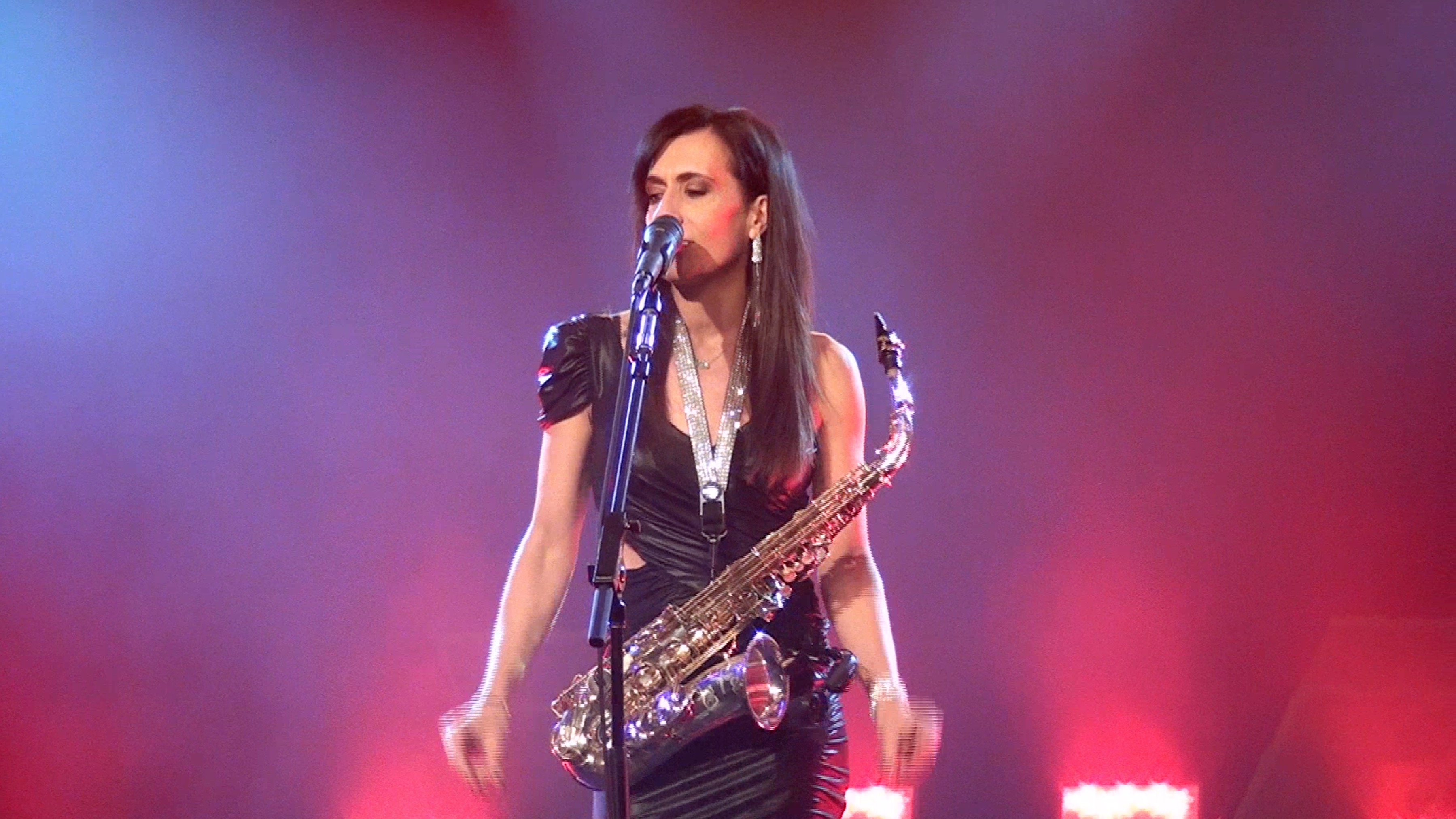 Keeshea Lady Sax - Solo, duo, trio or band — photo 9