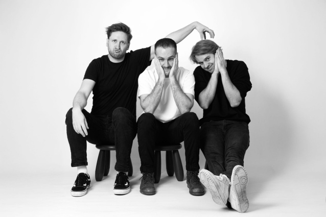 the flying fivers — photo 2