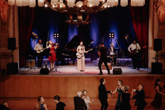 Golden Mary - Swing, Pop, Rock &amp;amp; Rock `n` Roll — photo 9