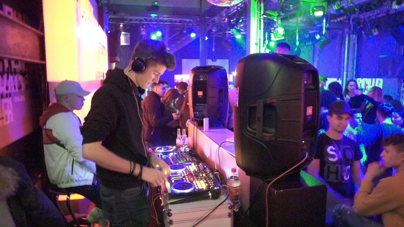 DJ kNIGHTBEAT `All for the Vibe` — photo 4