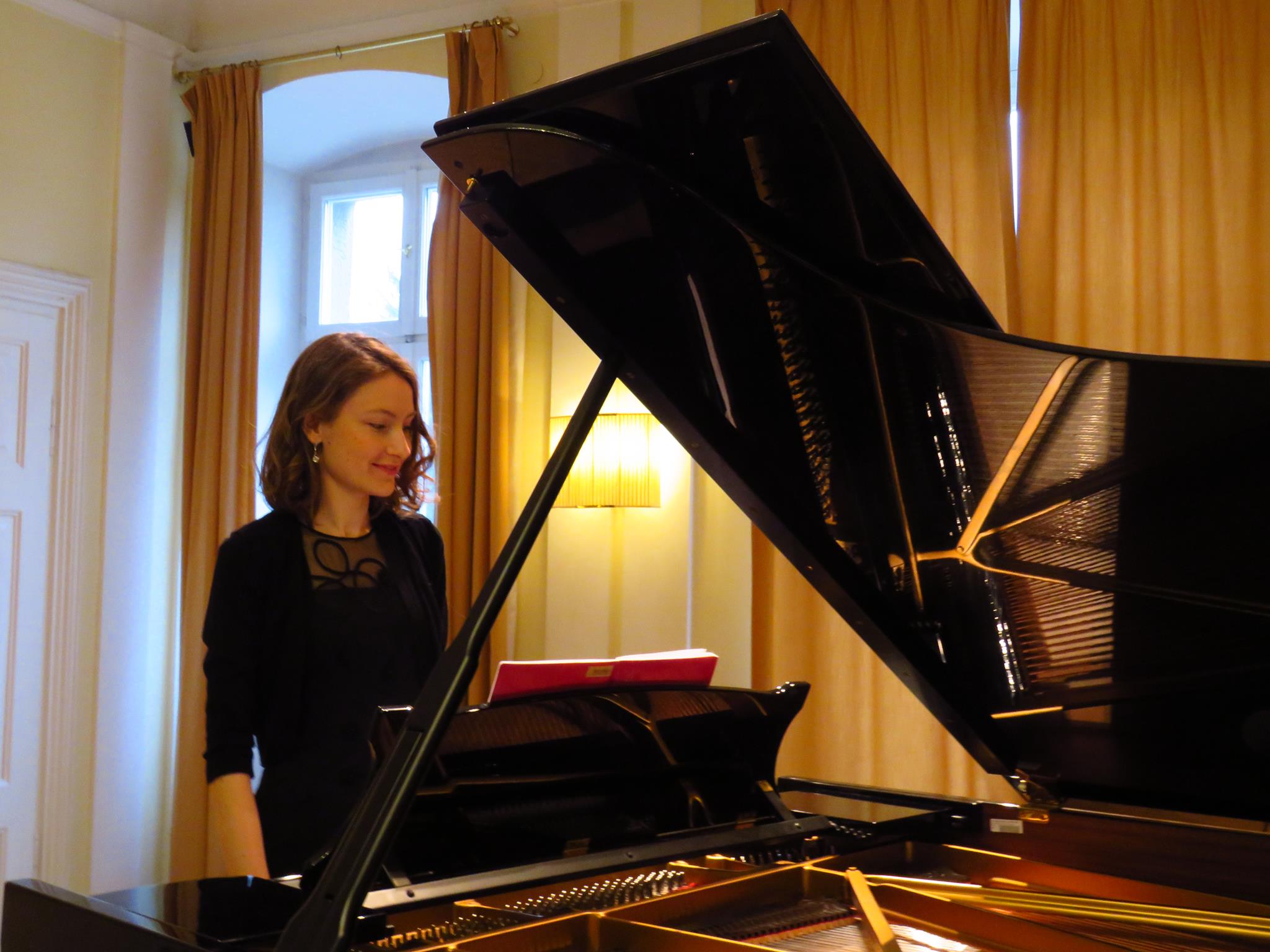 Pianistin  — photo 4