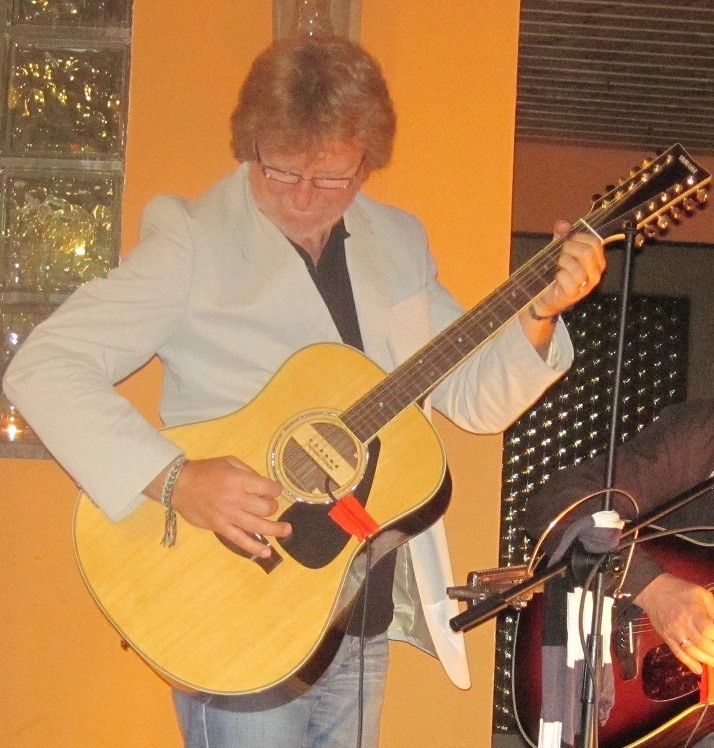 DS GUITARS UNPLUGGED — photo 4
