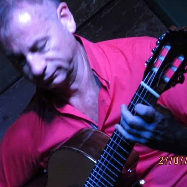 CARLO CALDERANO Acoustic Guitar Solo — photo 14