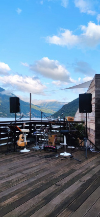 On The River Acoustic Trio — photo 10