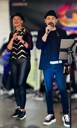 G2 Italo- &amp;amp; Partyband — photo 3
