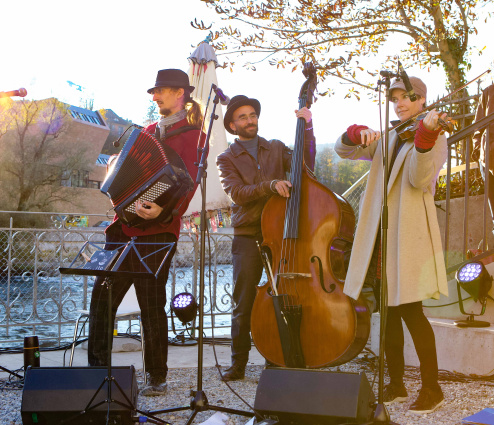 Strello - Gipsy Folk Trio (Akkordeon/Geige/Kontrabass+Gesang) — photo 3