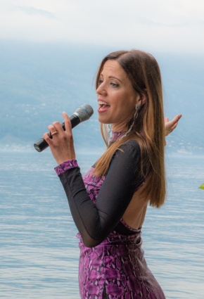 Sabrina Sauder - Sängerin &amp;amp; Popflötistin — photo 7