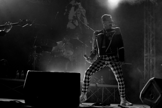 Queen in Rock - A Magic Tribute - — photo 12