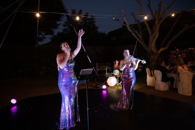 Malè Girl Band — photo 4