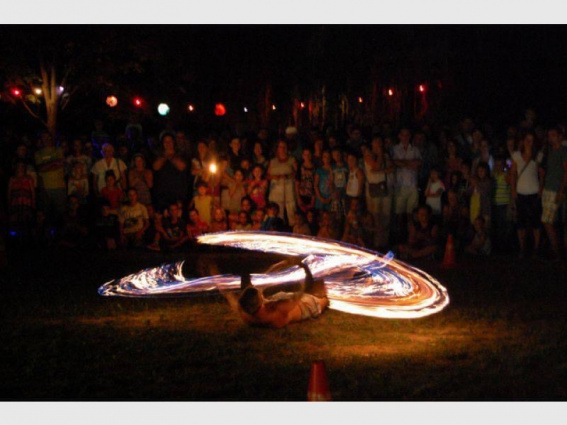 Feuershow, Feuerspucker — photo 10