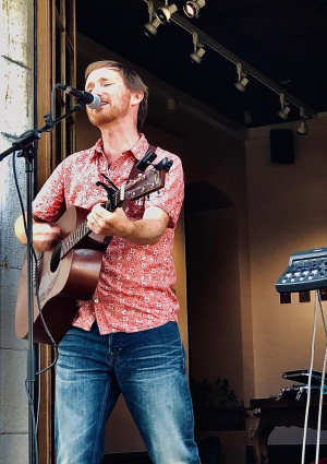 Irish singer, songwriter and storyteller — photo 5