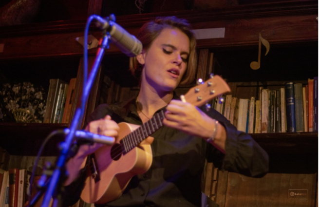 Ukulele lover — photo 5