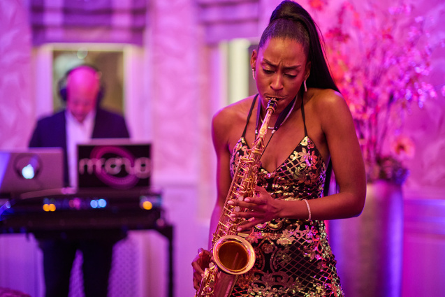 Dj set - Sax - Modeling Format — photo 12