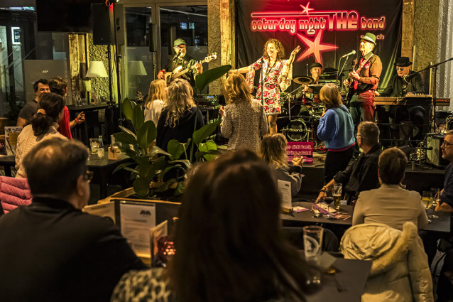 saturday night THE band — photo 6