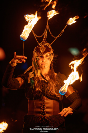 Yantra Fire&amp;amp;Art — photo 10