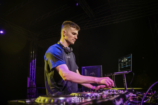 DJ Rey — photo 2